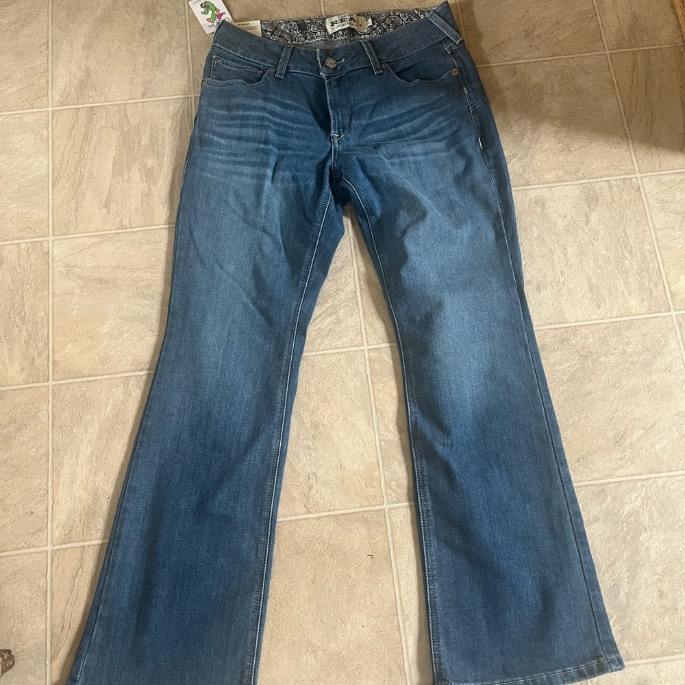 NWT Ariat midrise bootcut jeans size 31S